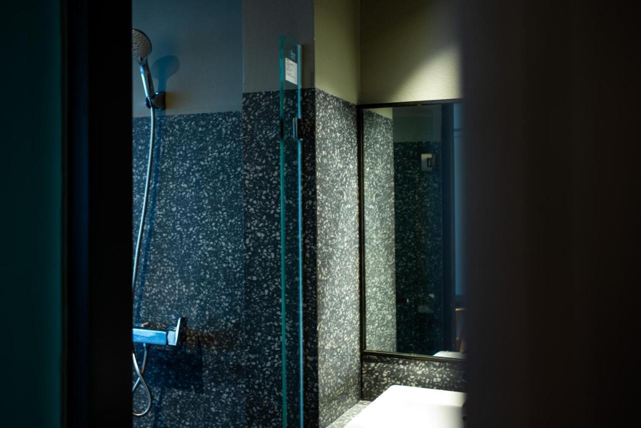 The Spades Private Residence バンコク都 エクステリア 写真